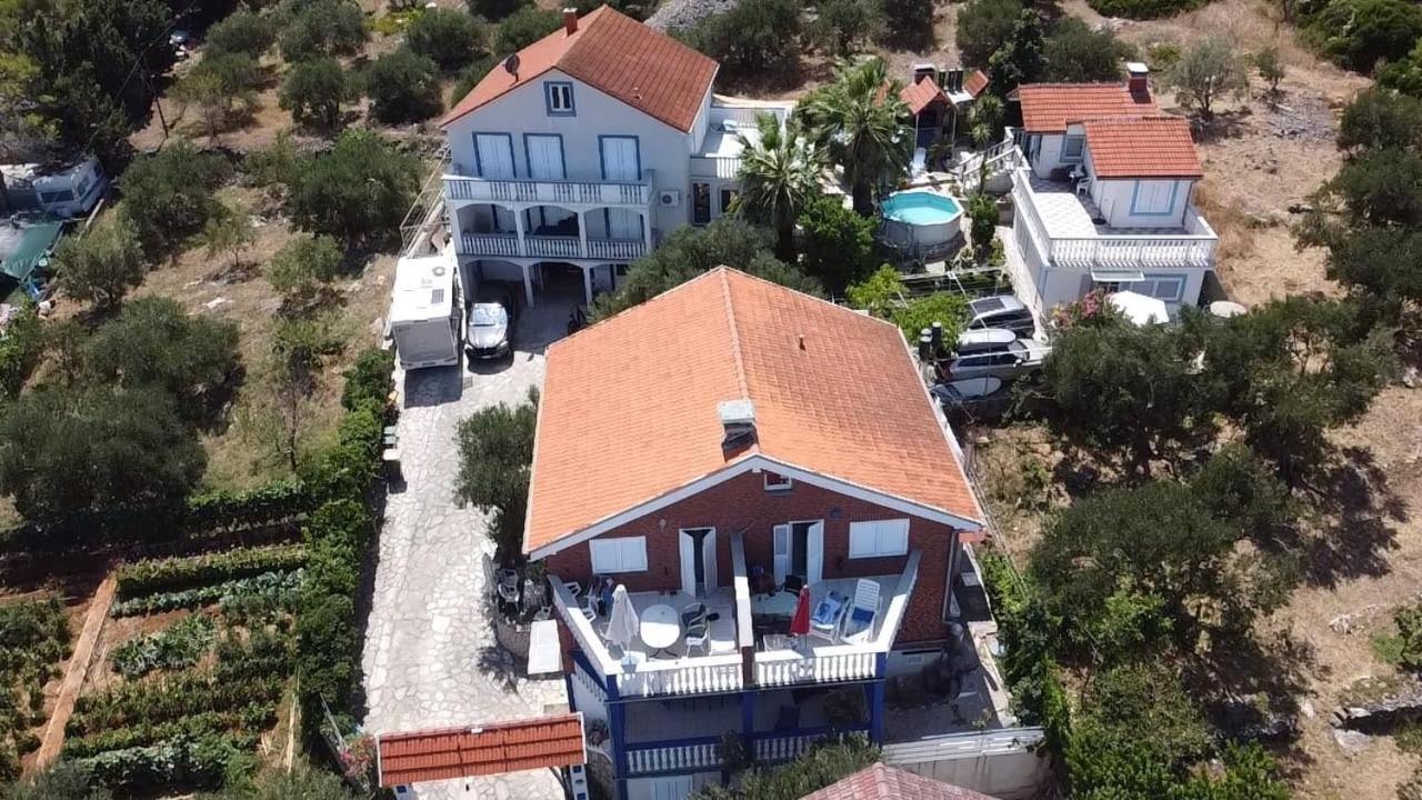 J&D Dobropoljana Exterior foto